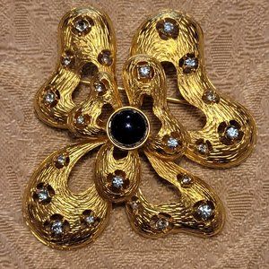 vintage IVANA Trump Layered Flower Brooch or Pendant Blue Rhinestones signed